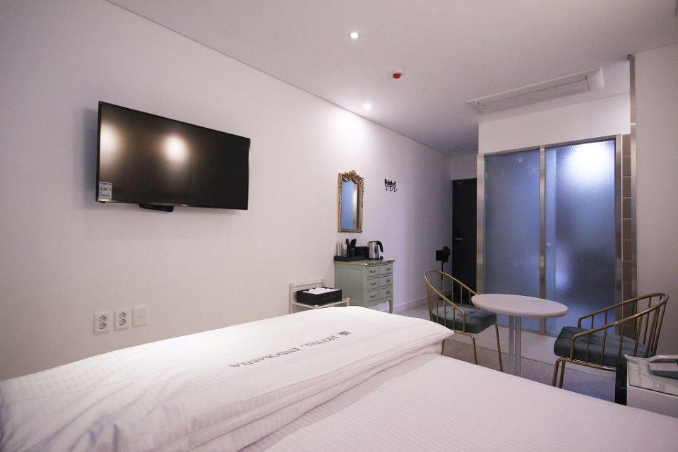 Hotel Insomnia Tegu Kültér fotó