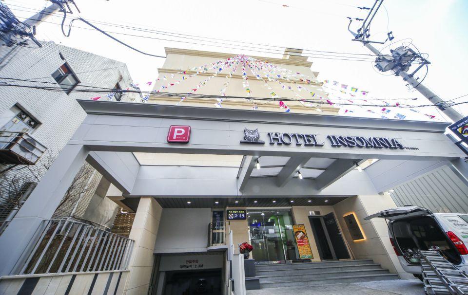 Hotel Insomnia Tegu Kültér fotó